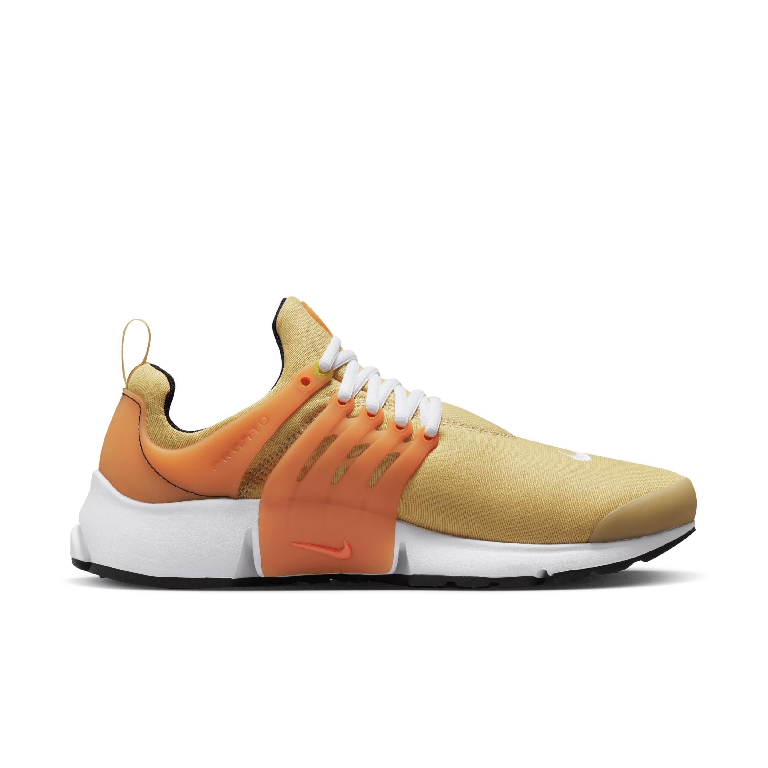 Nike Men's Air Max Plus Shoes Product Image