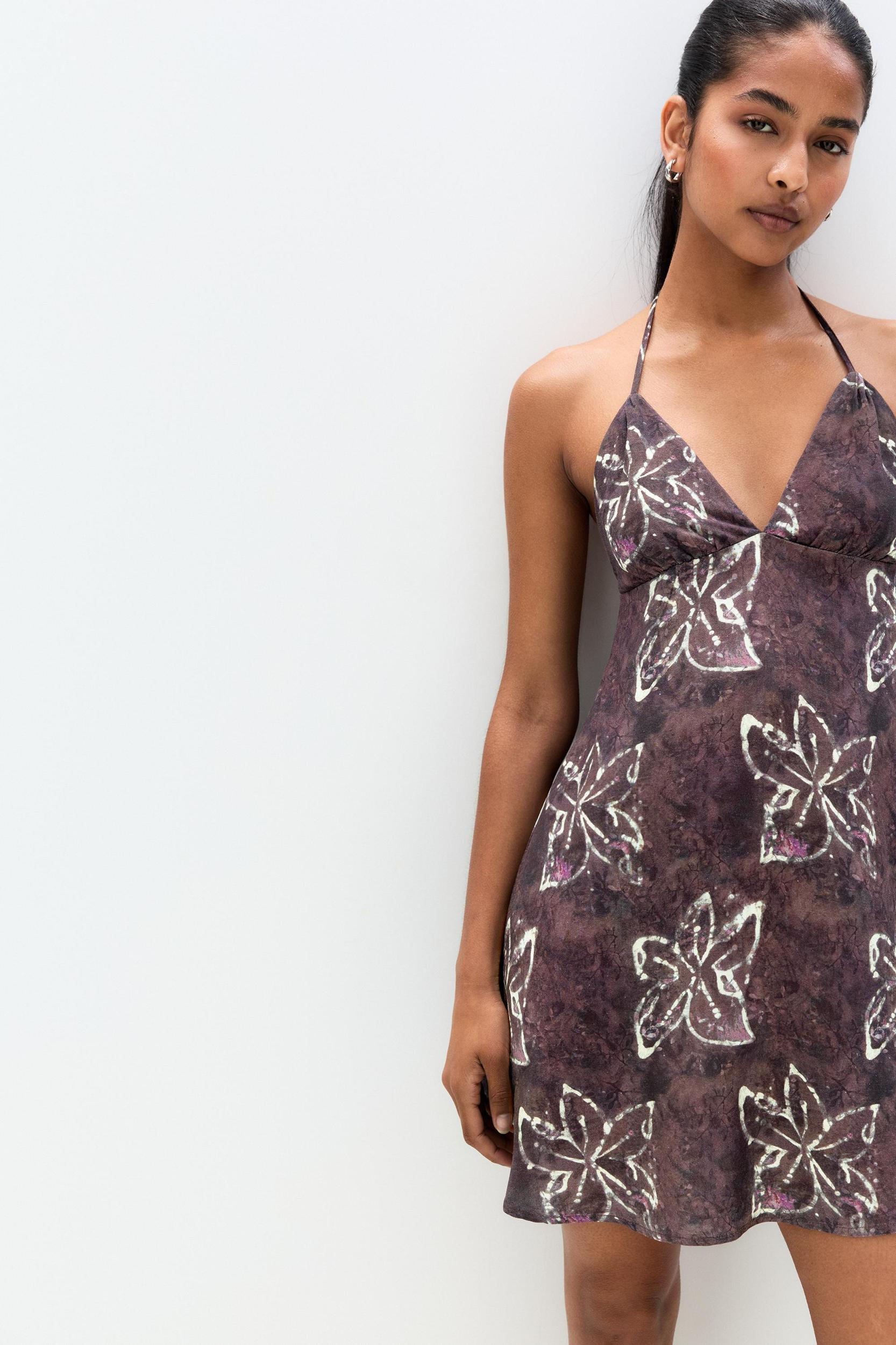 Short floral halter dress Product Image