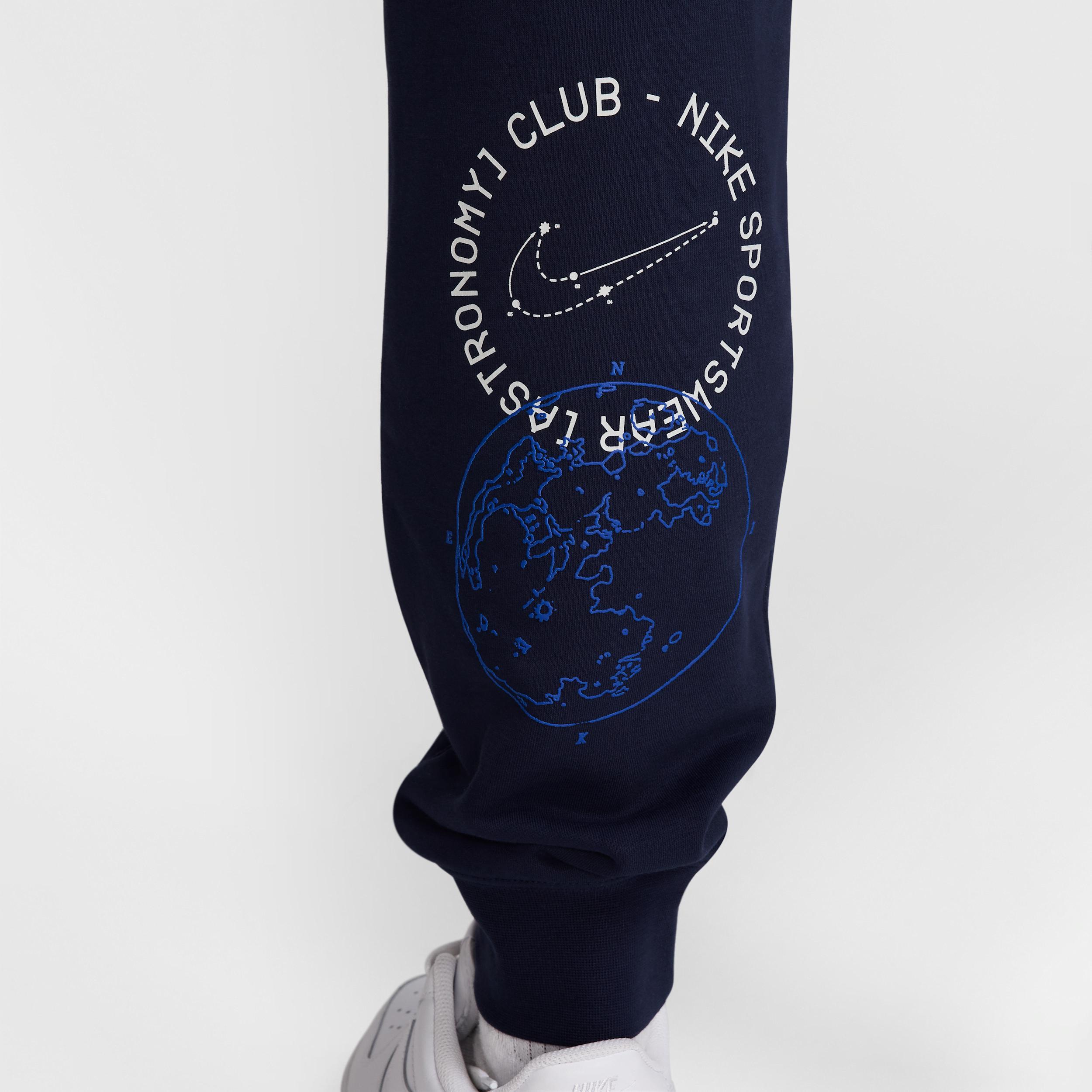 Nike Men's Club French Terry Jogger Pants Product Image