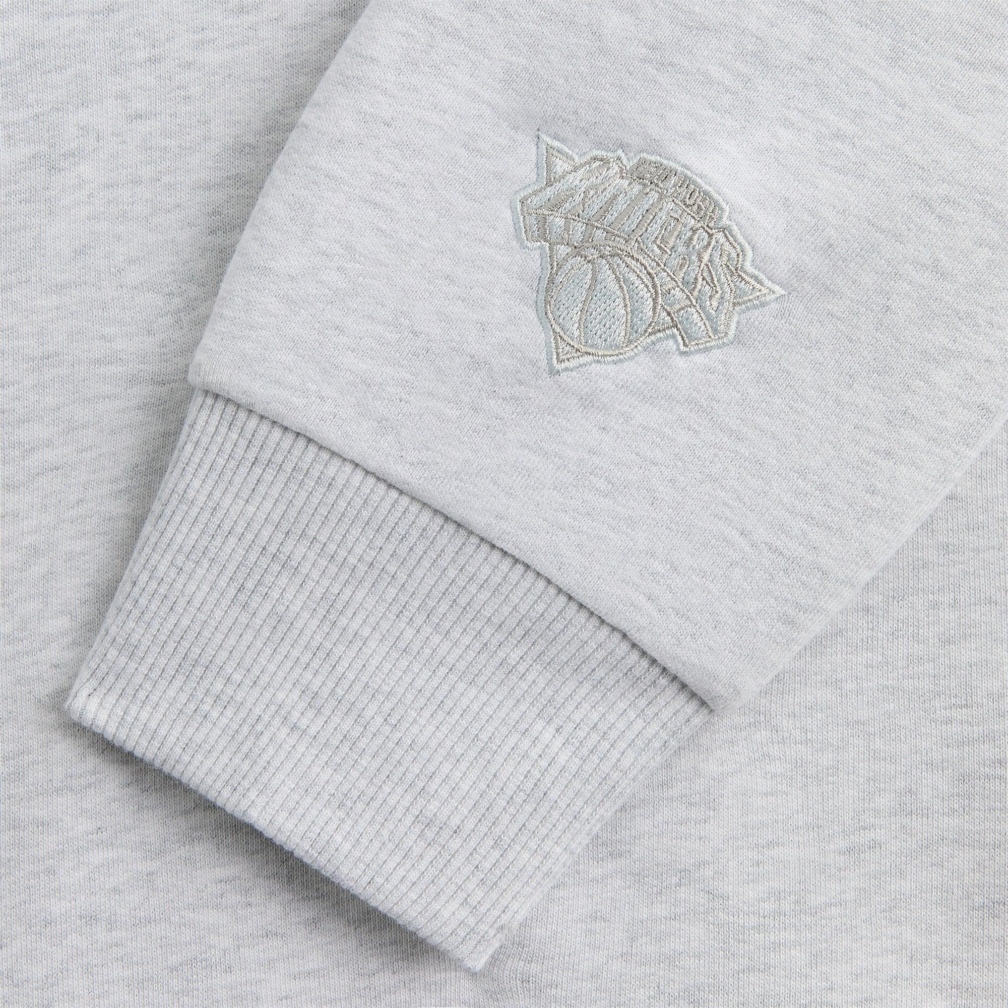 Kith for the New York Knicks Classic Vintage Nelson Crewneck - Light Heather Grey Male Product Image