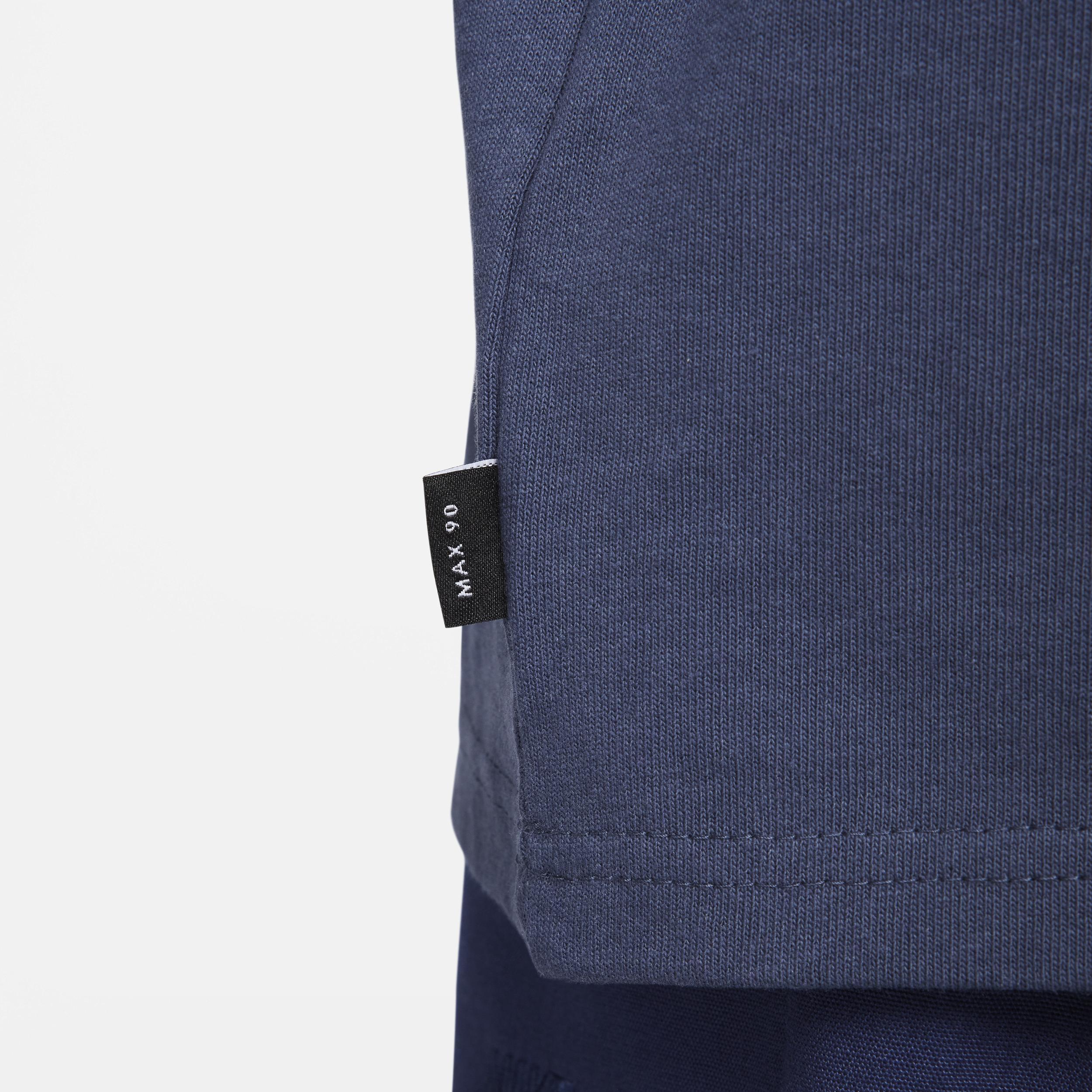 Mens Nike Sportswear Premium Essentials Long-Sleeve T-Shirt Product Image