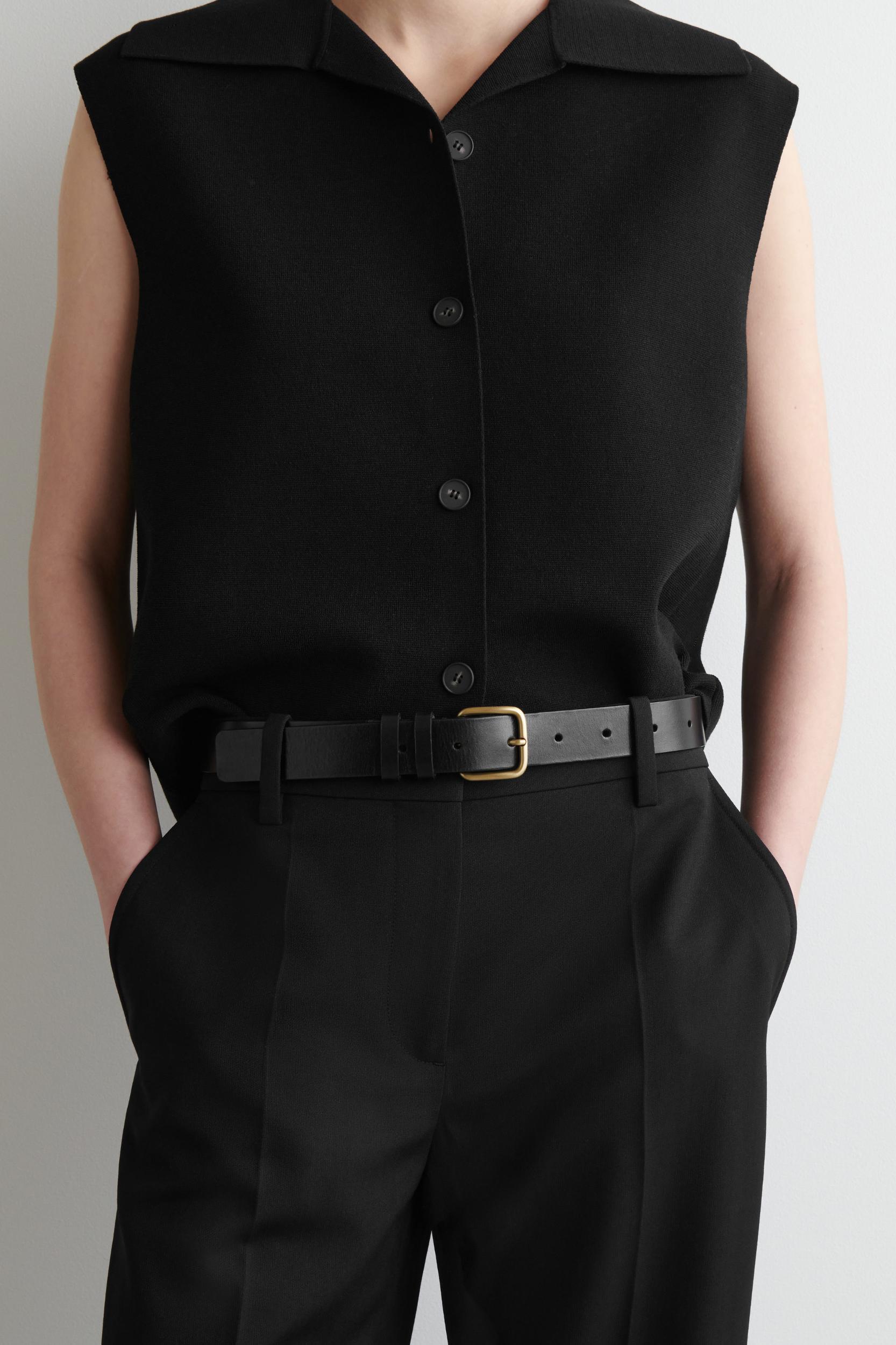 CLASSIC LEATHER BELT Product Image