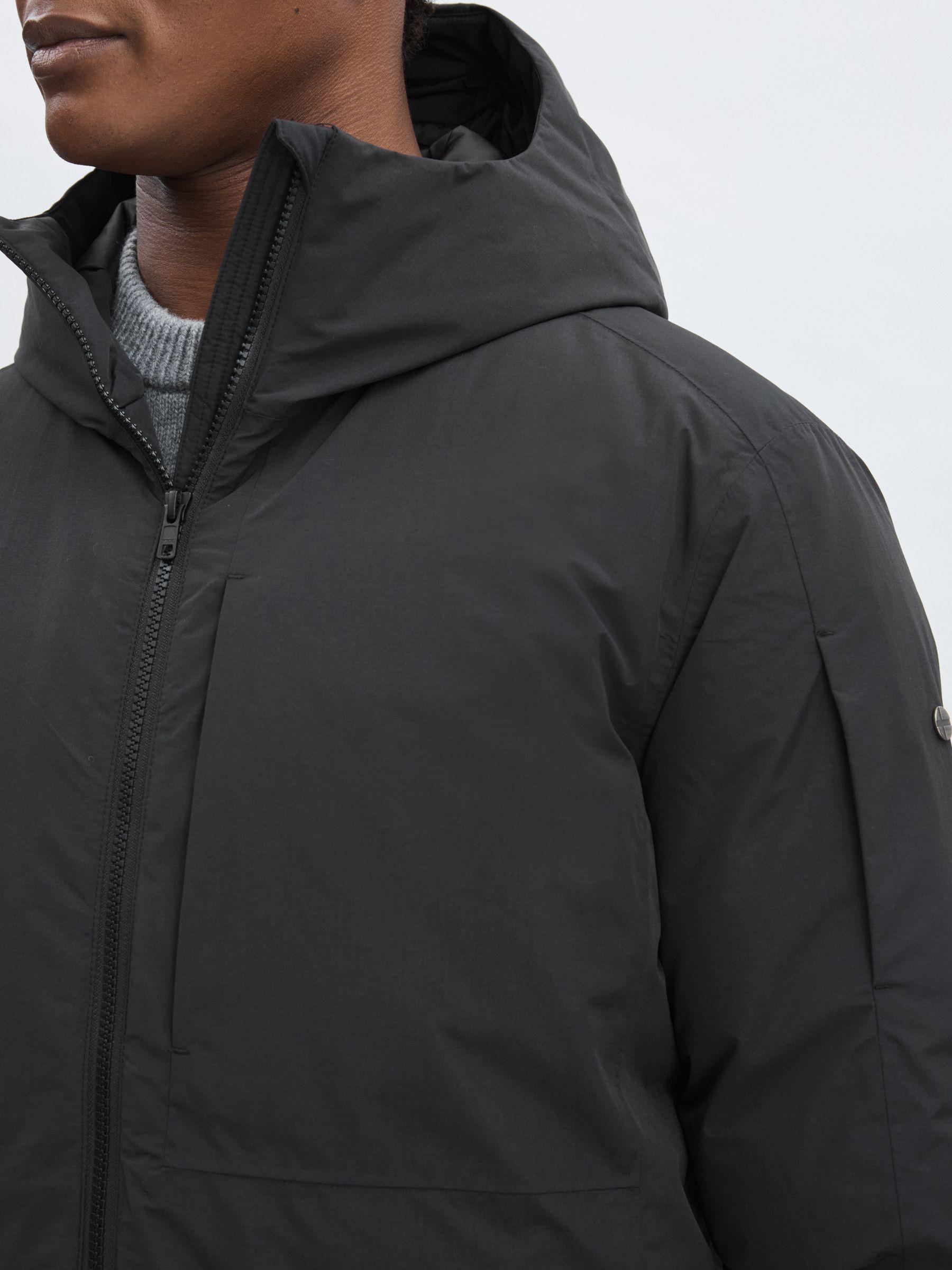 Scandinavian Edition Hooded Down Parka in Black Product Image