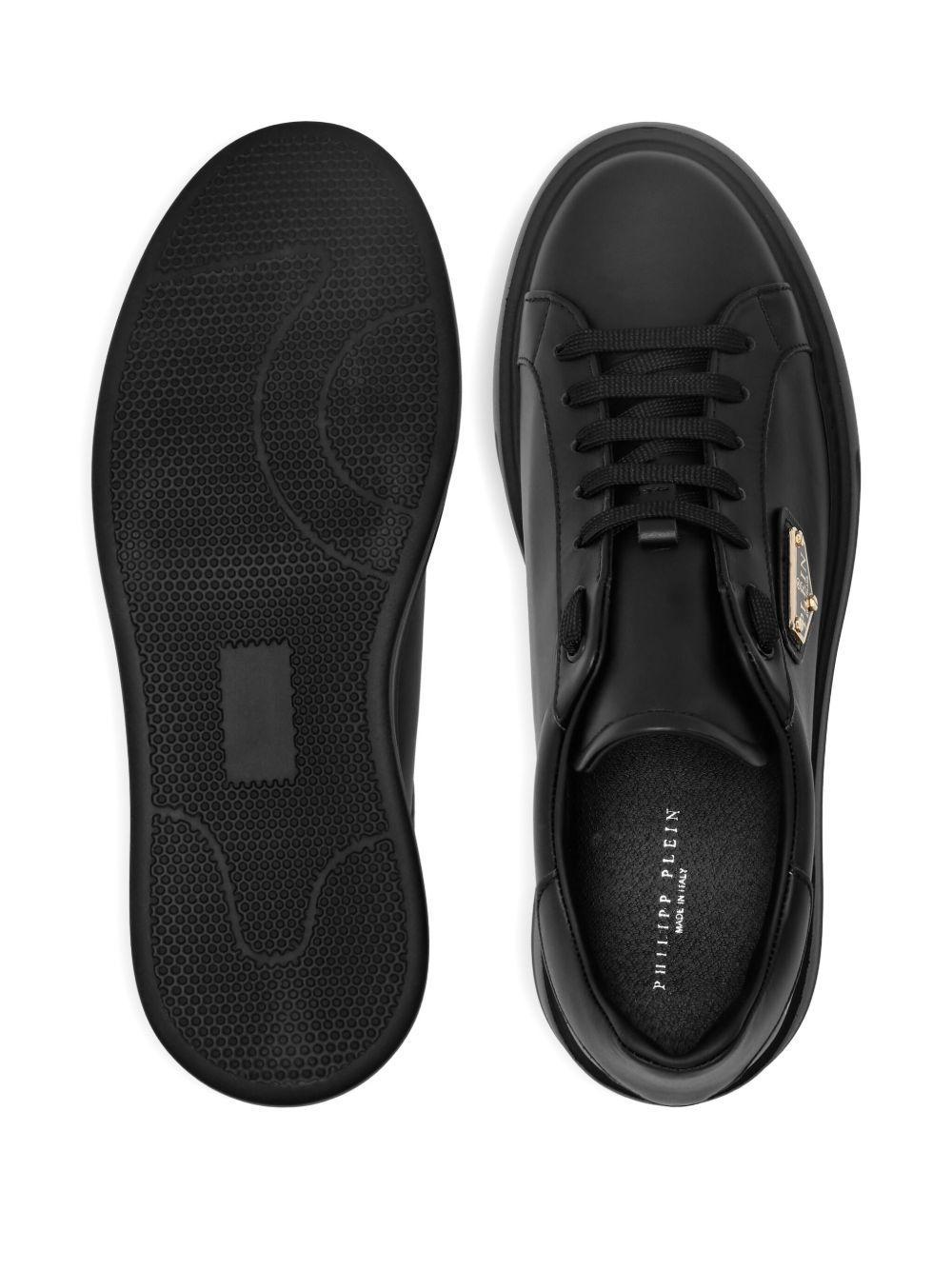 logo-plaque leather trainers Product Image