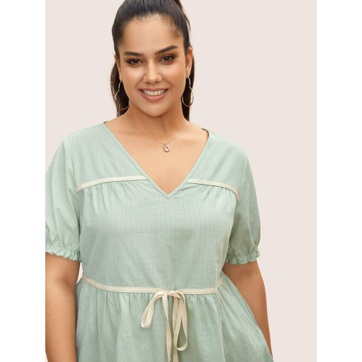 Plus Size Palemauve Textured Tie Knot Lantern Sleeve Blouse Women Casual Short sleeve V-neck Everyday Blouses BloomChic 10/M Product Image