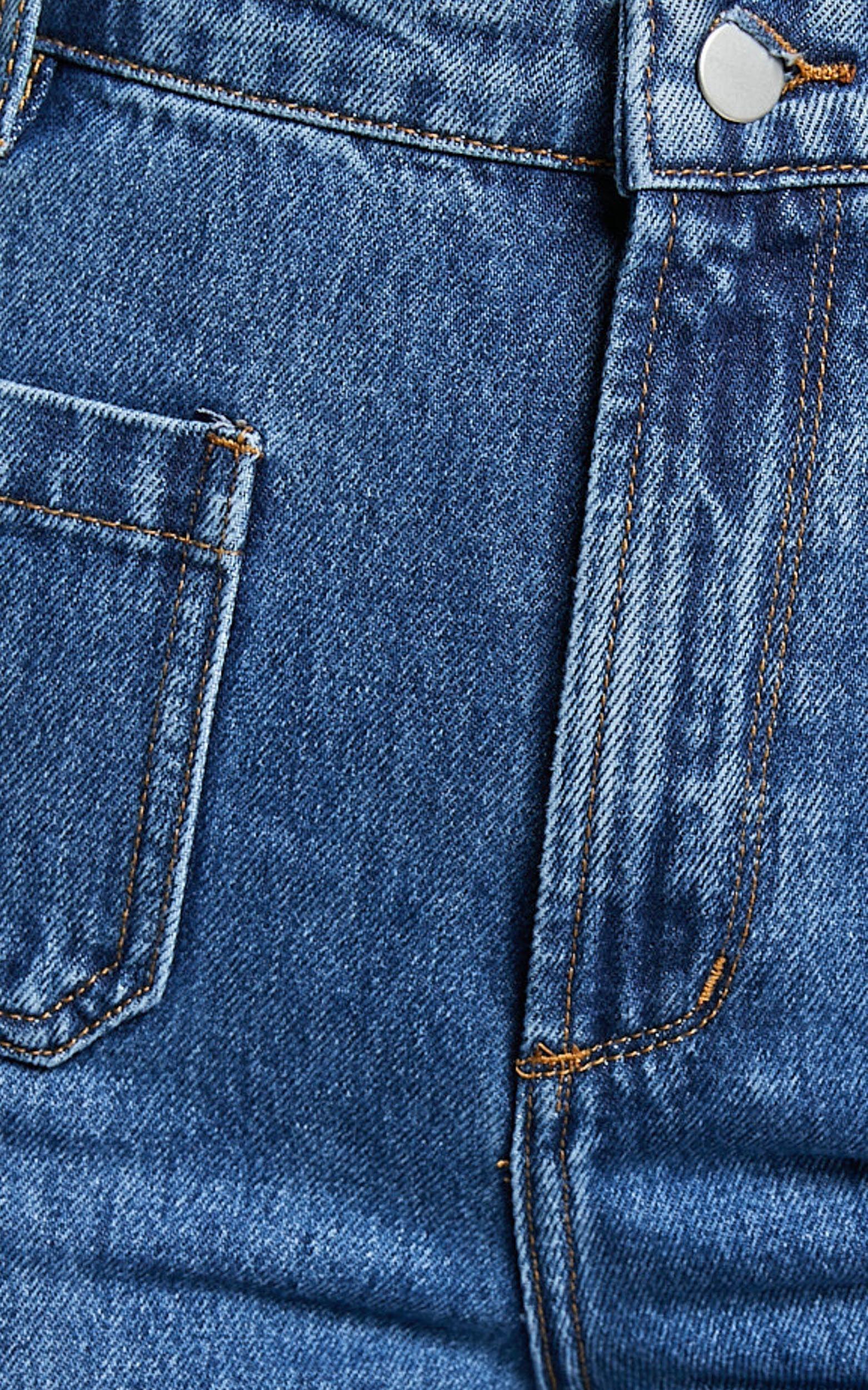 Vancouver Jeans - High Waist Straight Leg Patch Pocket Denim Jeans in Mid Blue Wash Product Image