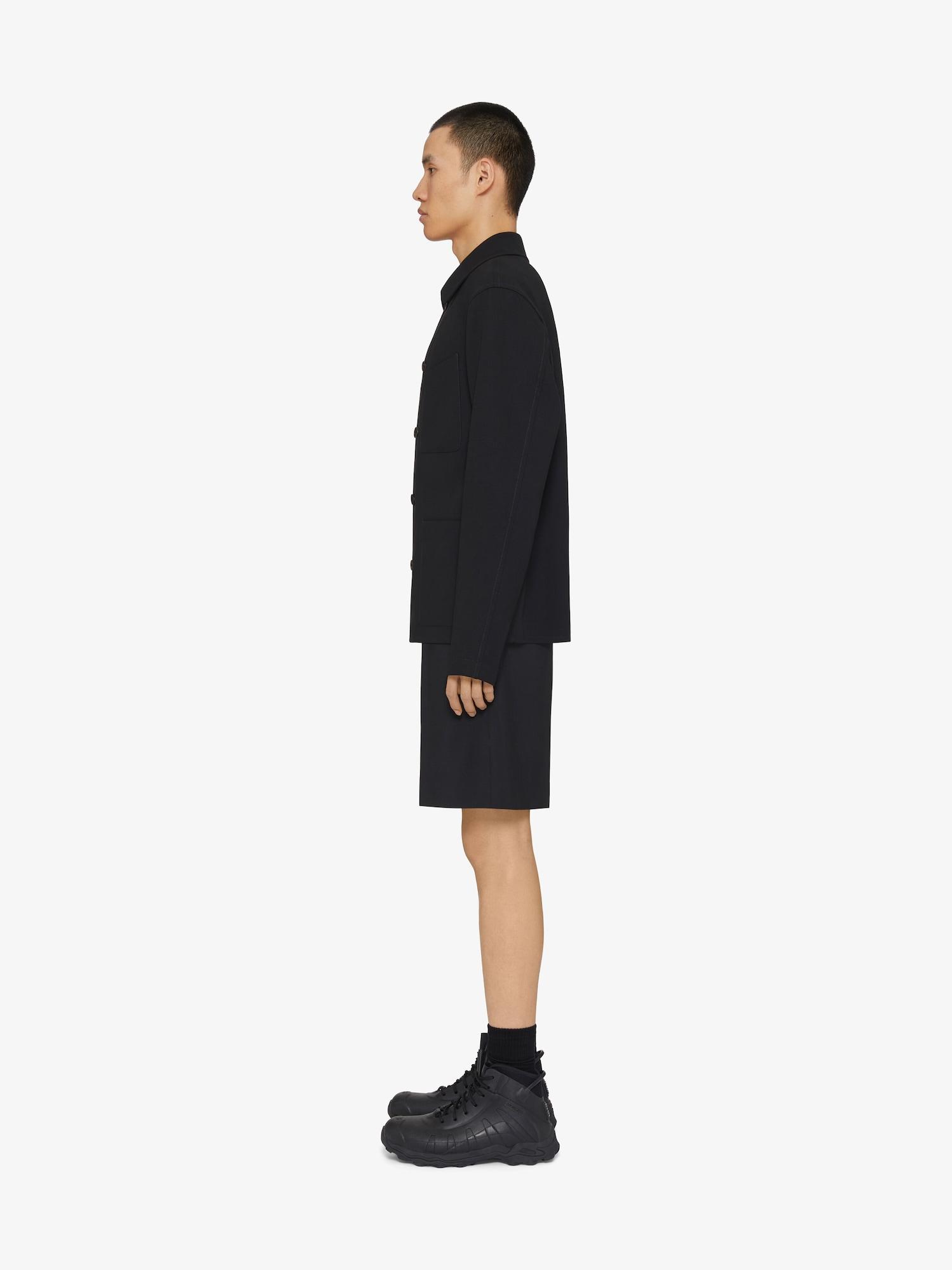 Bermuda shorts in wool Product Image
