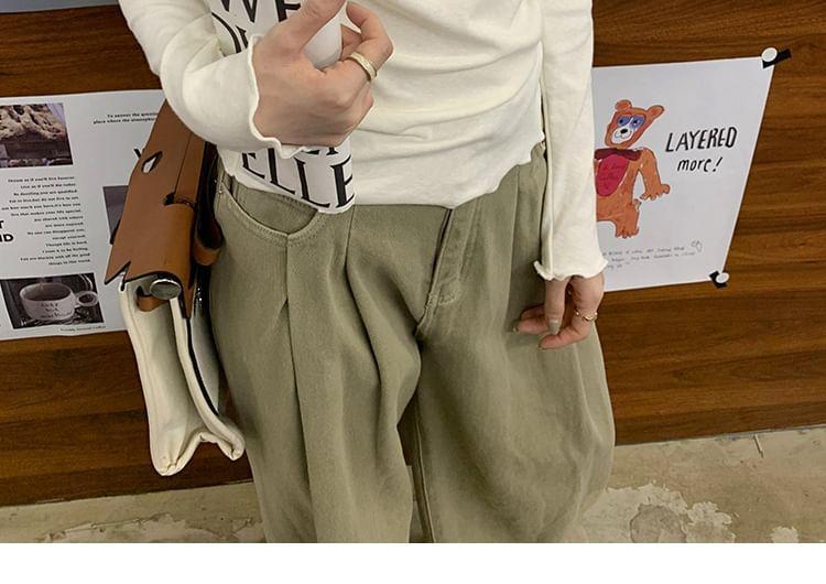 Long-Sleeve Mock Neck Frill Trim Plain T-Shirt Product Image