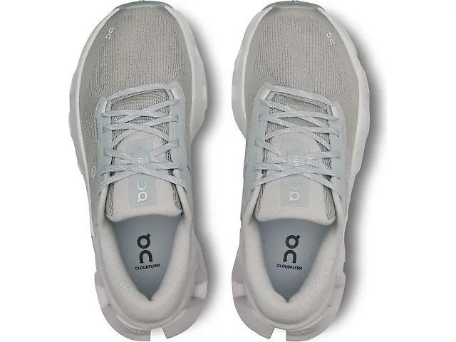 Women's | On Cloudflyer 5 Product Image