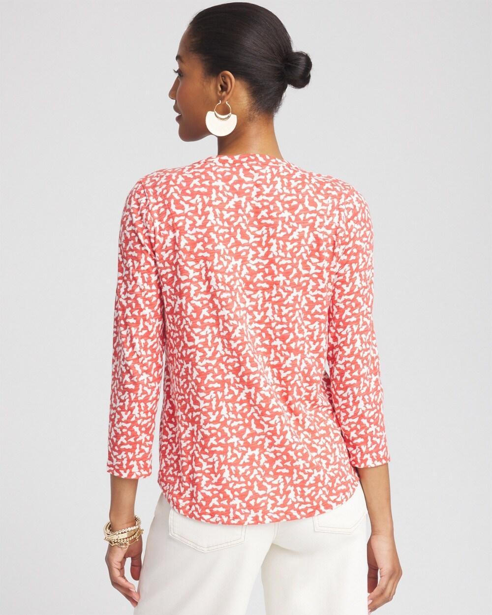Dots V-neck 3/4 Sleeve Tee Product Image