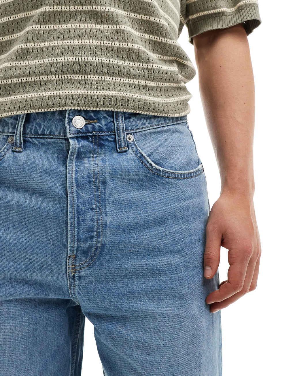 ONLY & SONS fade loose fit jeans in light blue wash Product Image