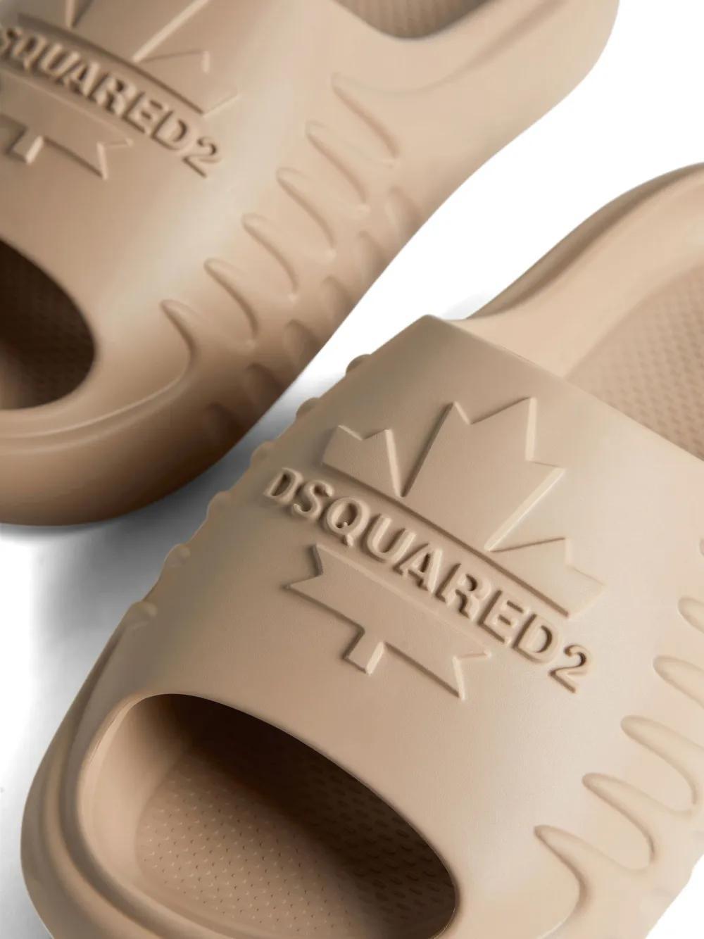 logo-embossed slides Product Image