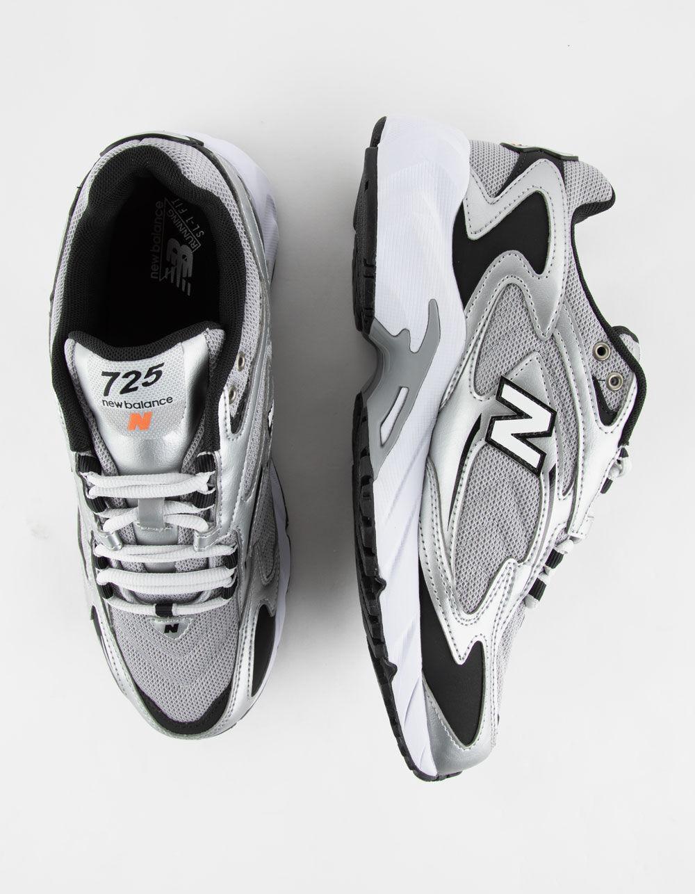 NEW BALANCE 725V1 Shoes - GRAY/BLACK Product Image