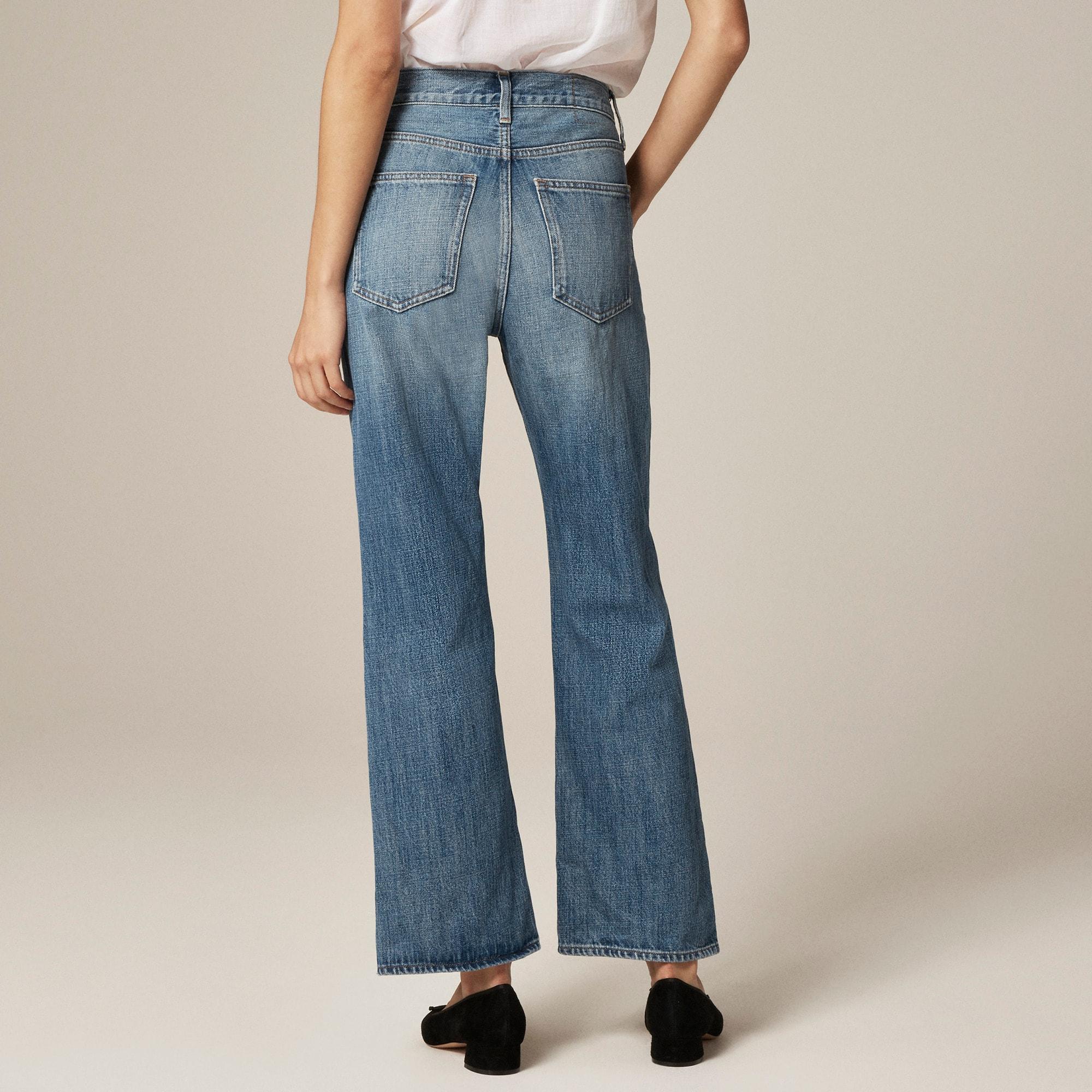 Mid-rise relaxed kickout jean Product Image