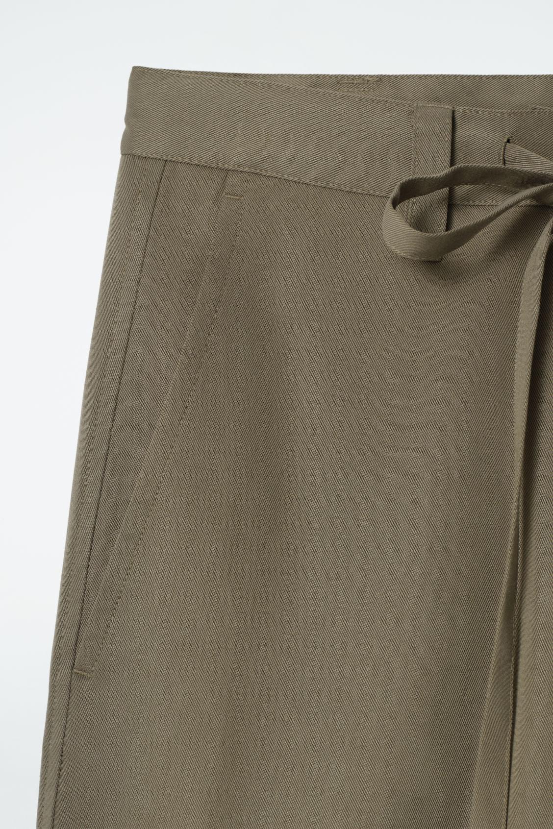 TAILORED PIMA COTTON SHIRT Product Image