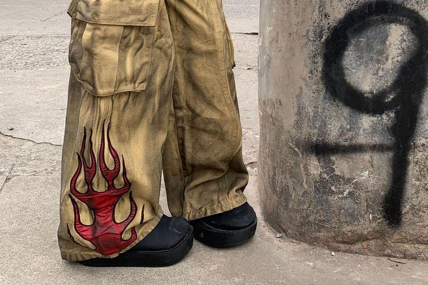 Mid Waist Flame Print Washed Wide Leg Cargo Jeans Product Image