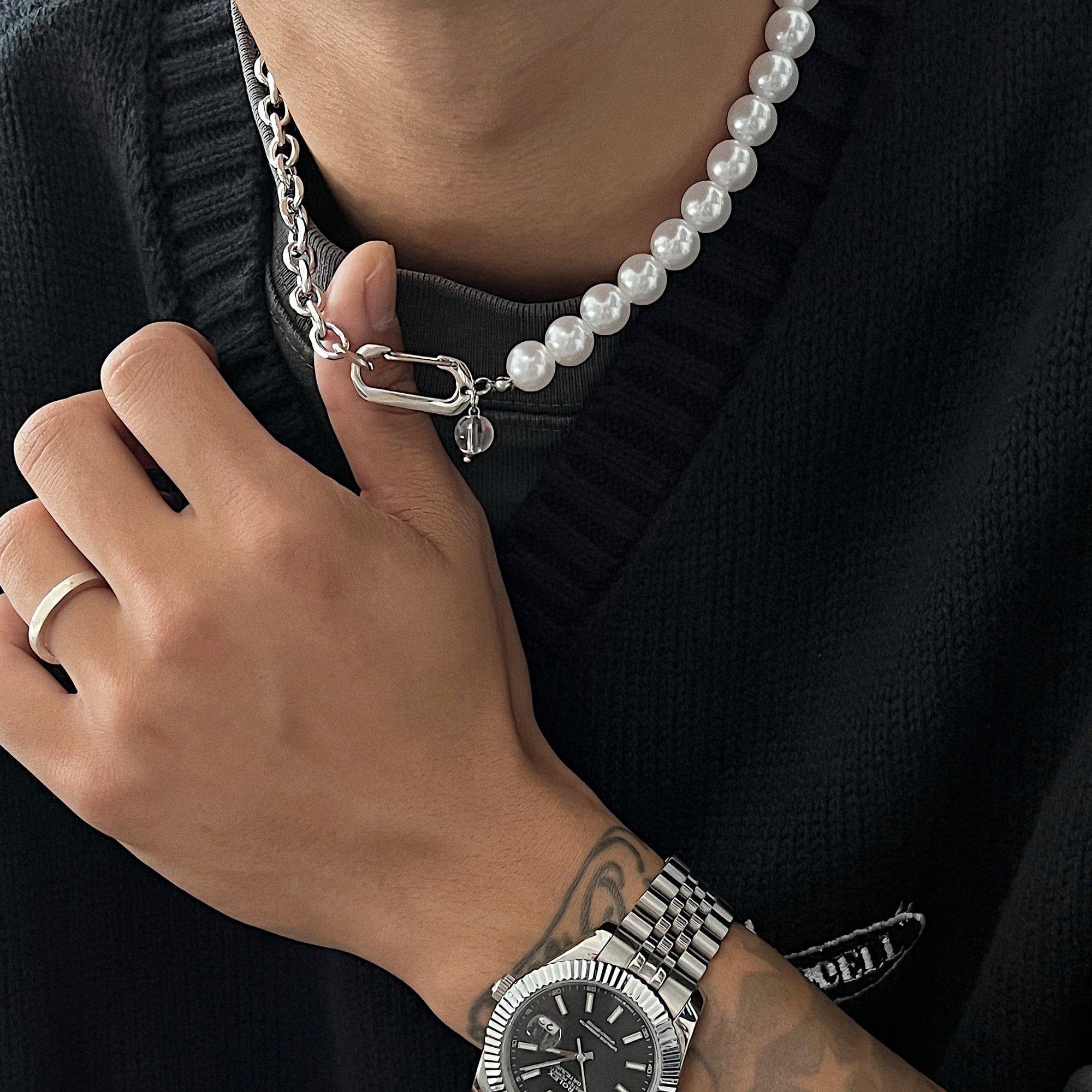 HALF PEARL HALF CHAIN NECKLACE Product Image