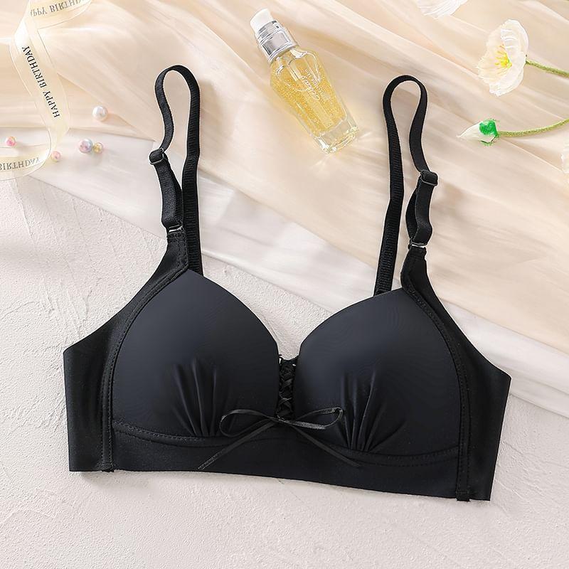 Ribbon Front Plain Bra Product Image