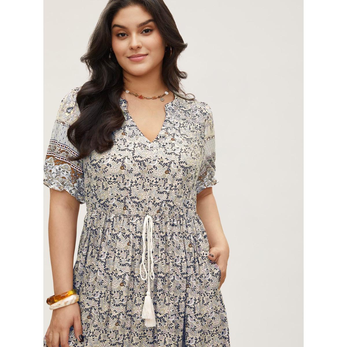 Plus Size Boho Print Notched Ties Tassel Trim Dress Beige Women Resort Non Flat collar with V-notch Short sleeve Curvy BloomChic 28/5X Product Image