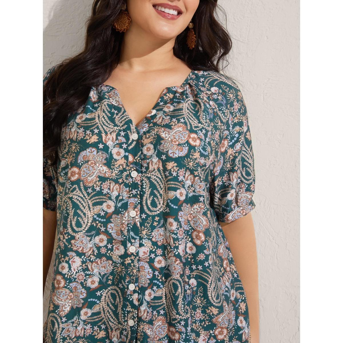 Plus Size Multicolor Paisley Print Button Placket Blouse Women Half Sleeve Round Neck Vacation Blouses BloomChic 22-24/3X Product Image