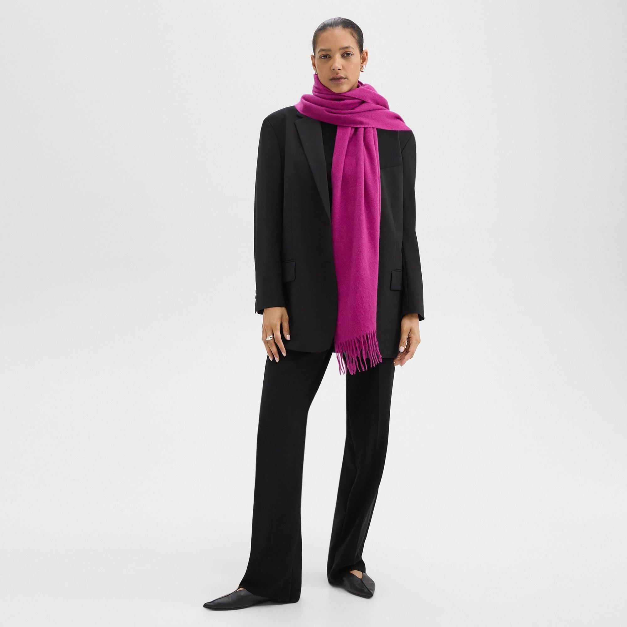 CLASSIC SCARF Product Image