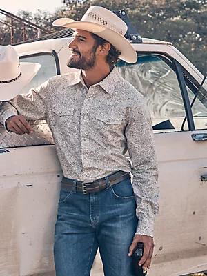 Men's Wrangler® Retro® Premium Long Sleeve Western Snap Printed Shirt in Floral T Product Image