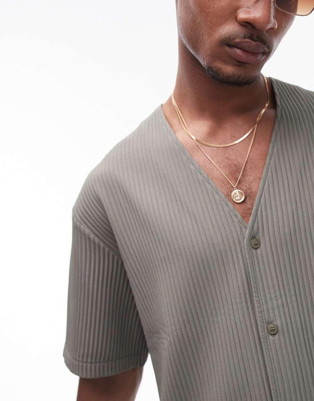 Topman short sleeve collarless plisse shirt in khaki Product Image