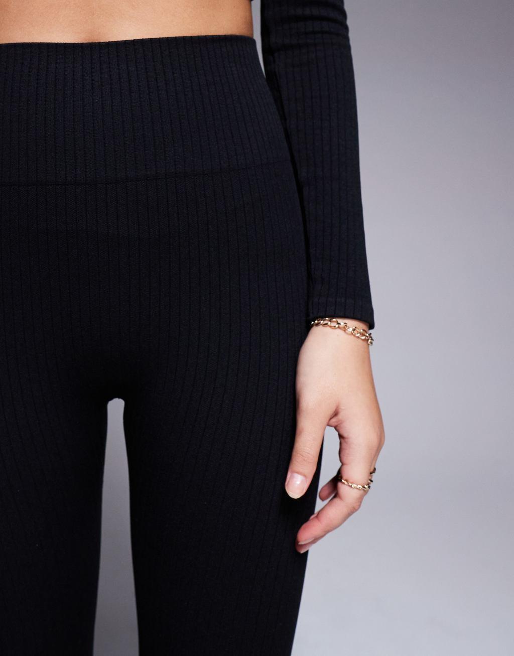 4505 Ski seamless thermal base layer leggings in black  Product Image
