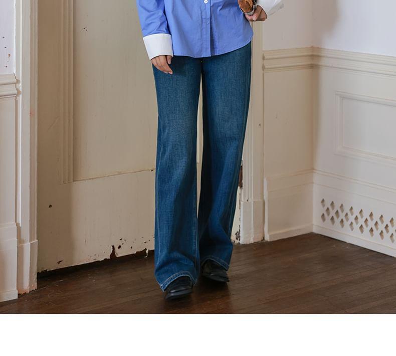 Long-Sleeve Contrast Cuff Button-Up Shirt Product Image