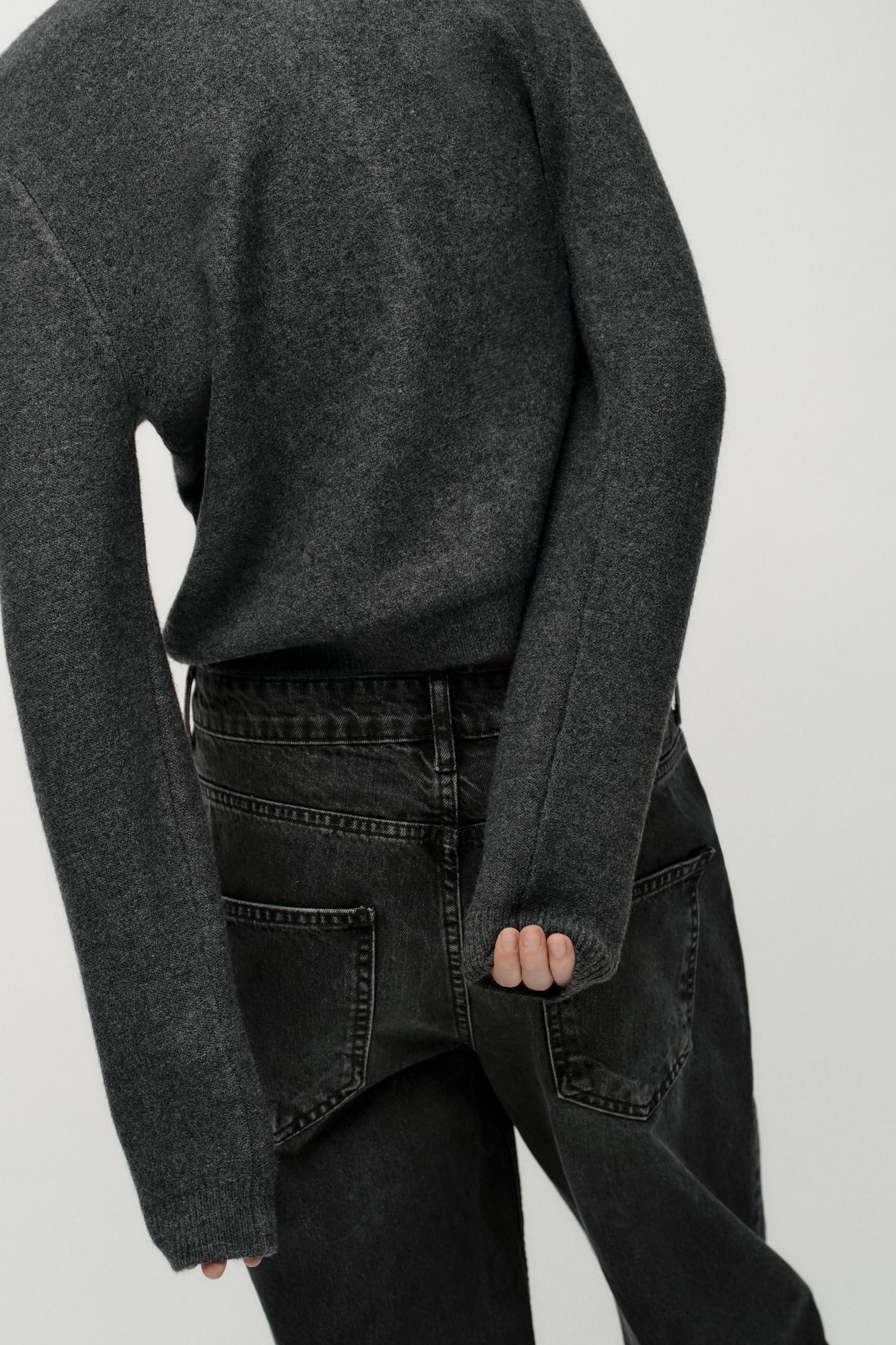 BASIC POLO COLLAR KNIT CARDIGAN Product Image