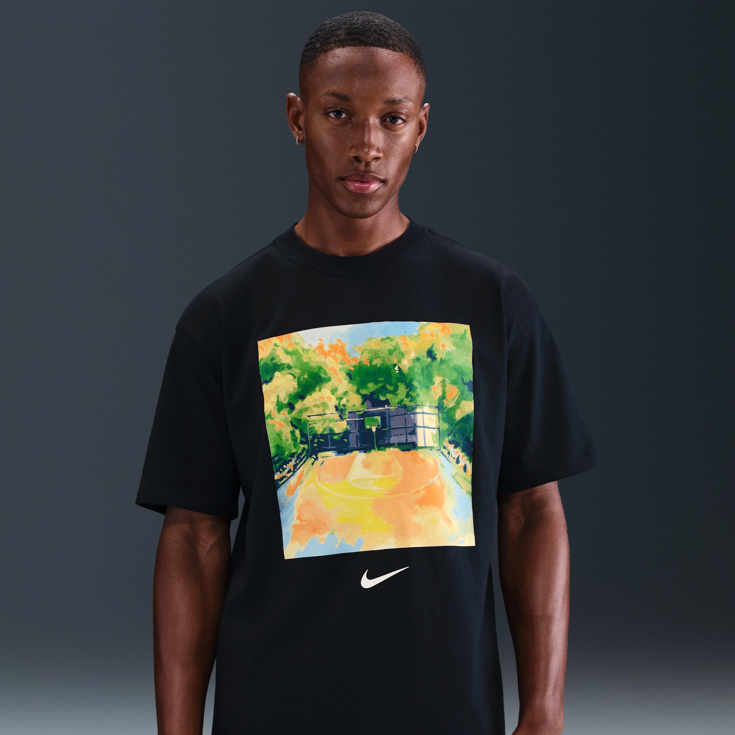 Nike Men's Max90 T-Shirt Product Image