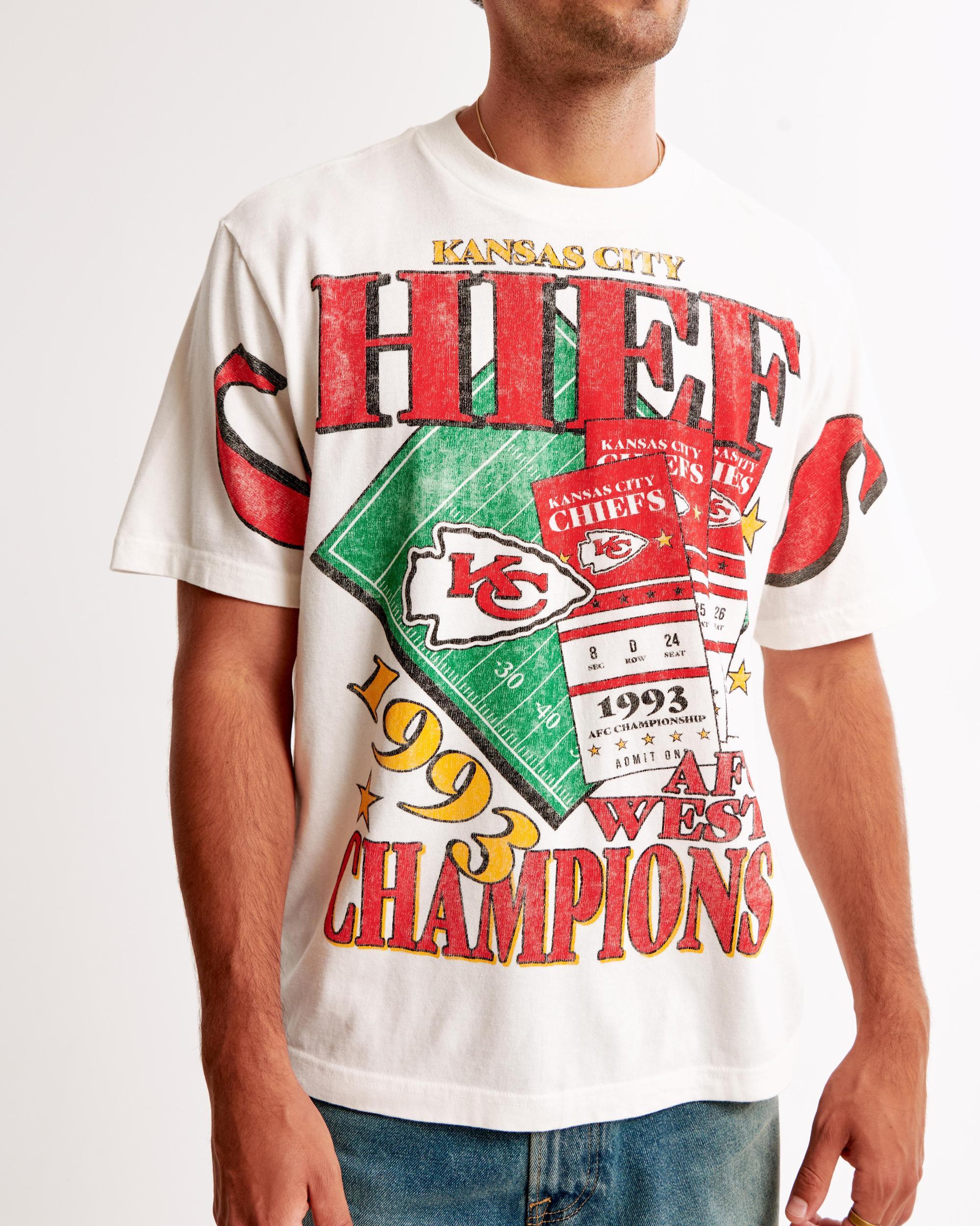 Kansas City Chiefs Vintage-Inspired Graphic Tee Product Image