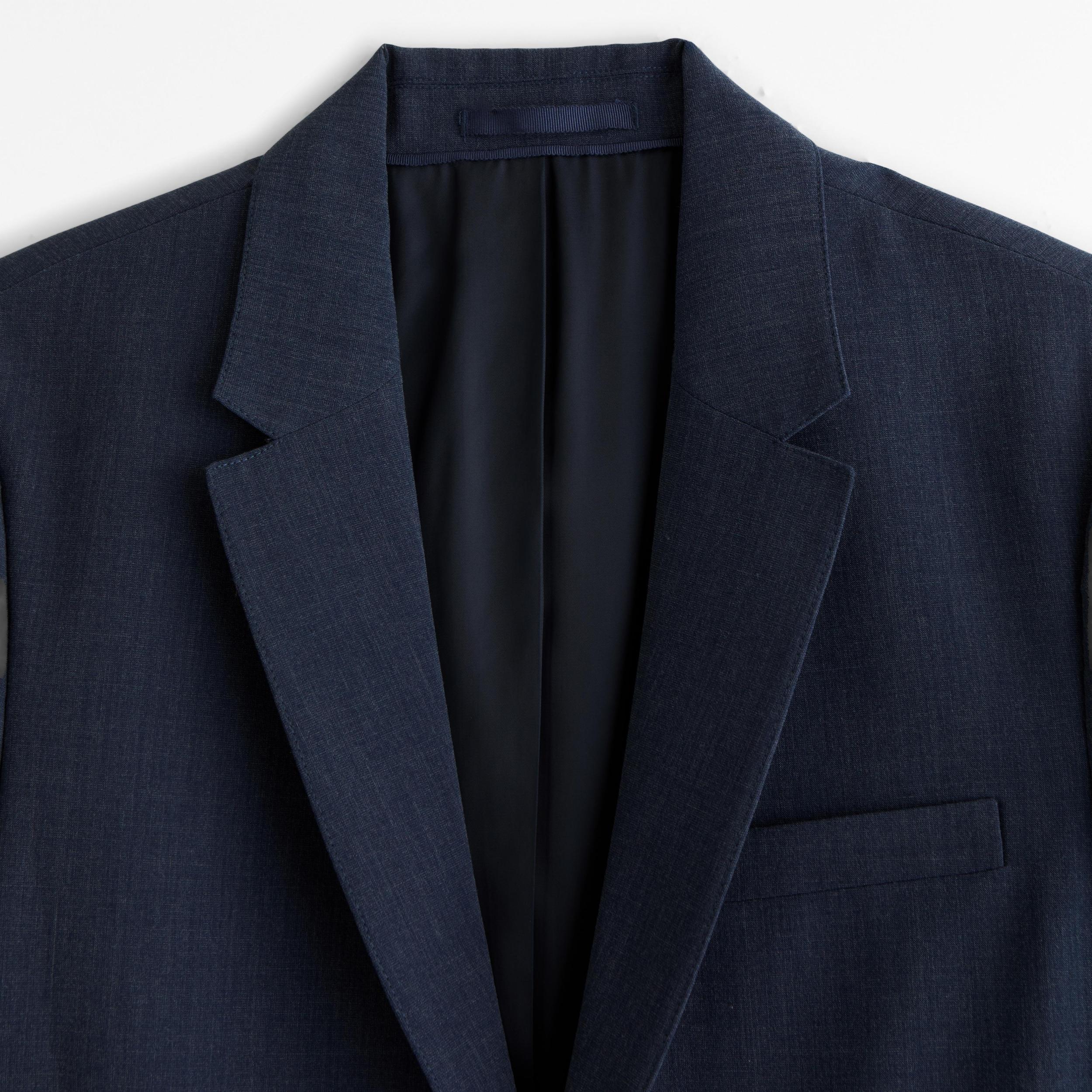 The A&F Collins Tailored Classic Blazer Product Image