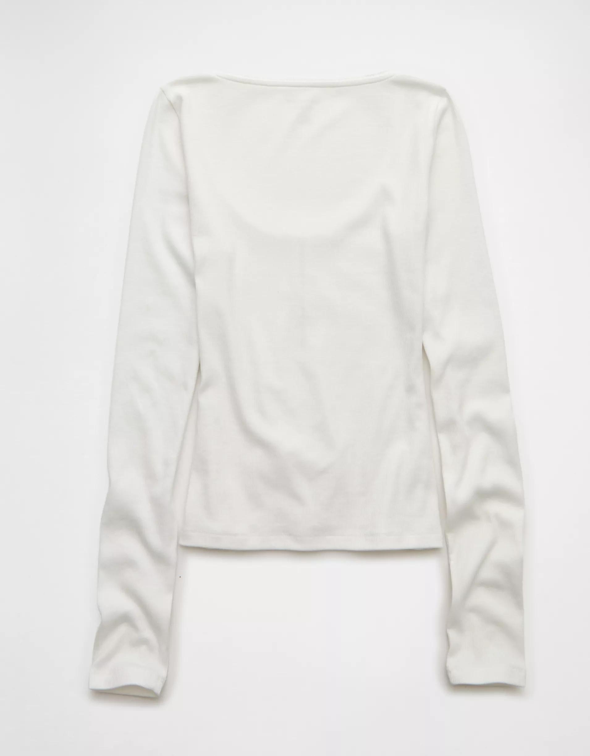 AE Long Sleeve Bow T-Shirt Product Image