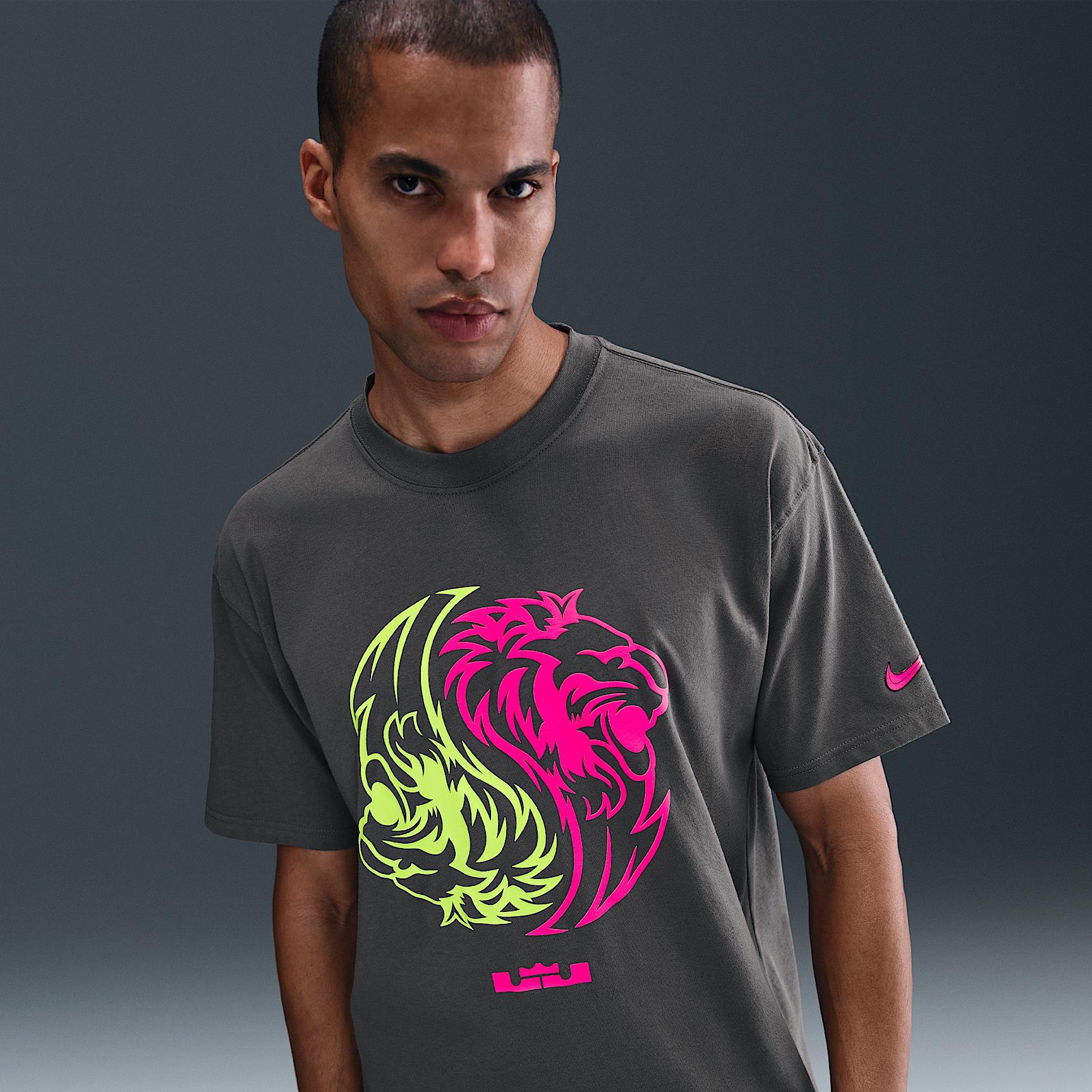 LeBron Men's Max90 T-Shirt Product Image