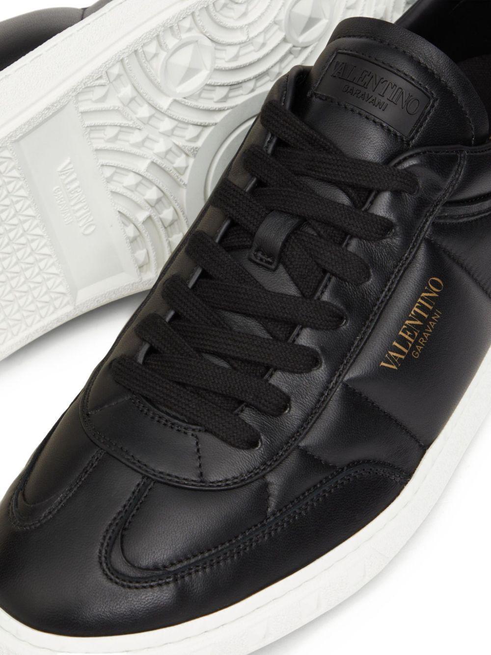 Upvillage low-top sneakers Product Image