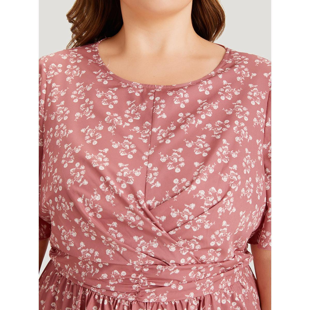 Plus Size Ditsy Floral Pocket Crossover Elastic Waist Dress DustyPink Women Elegant Printed Round Neck Short sleeve Curvy Midi Dress BloomChic 10/M Product Image