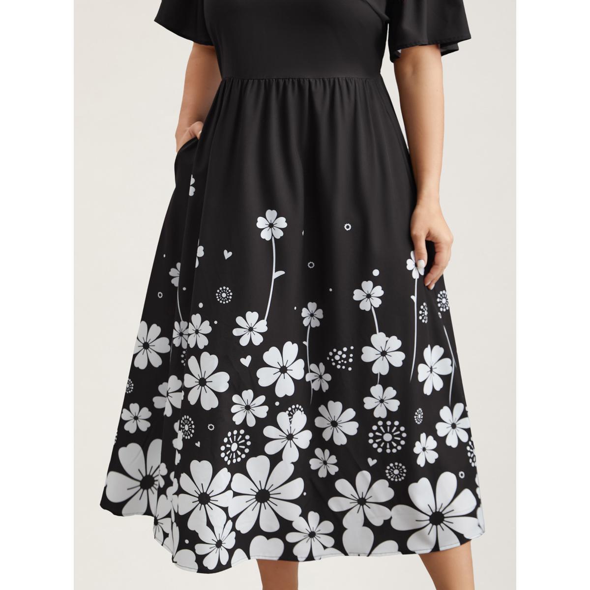 Plus Size V-Neck Floral Print Flared Sleeve Dress Black Women Elegant Gathered V-neck Short sleeve Curvy BloomChic 22-24/3X Product Image