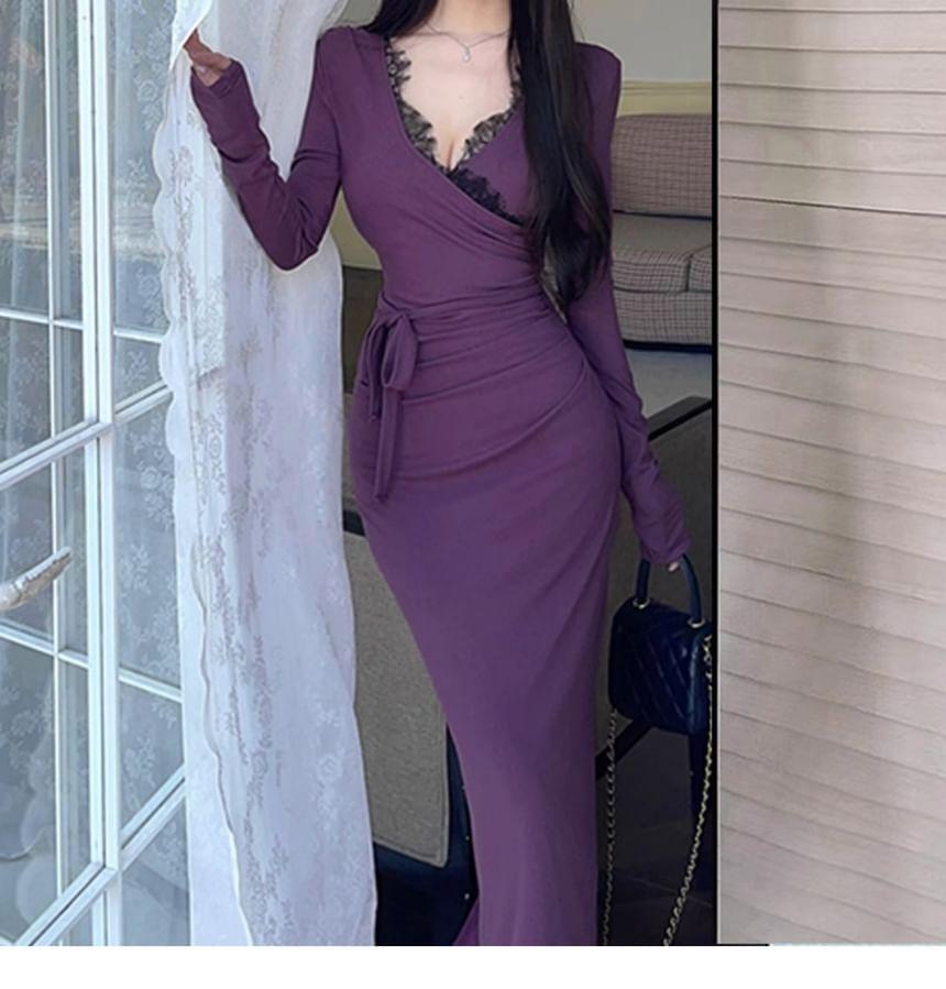 Long-Sleeve V-Neck Plain Back-Slit Lace Trim Maxi Bodycon Dress Product Image