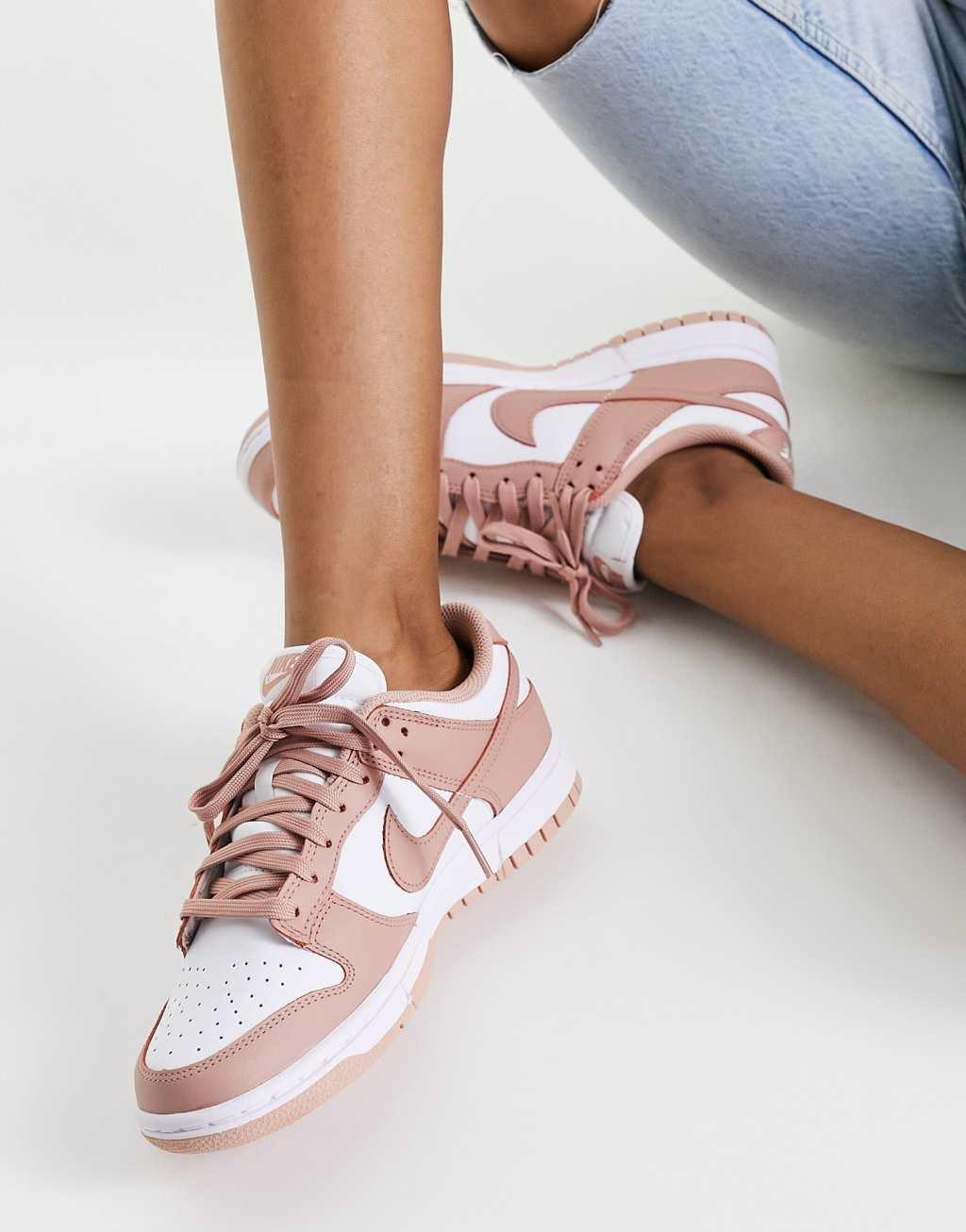 Nike Dunk Low sneakers Product Image