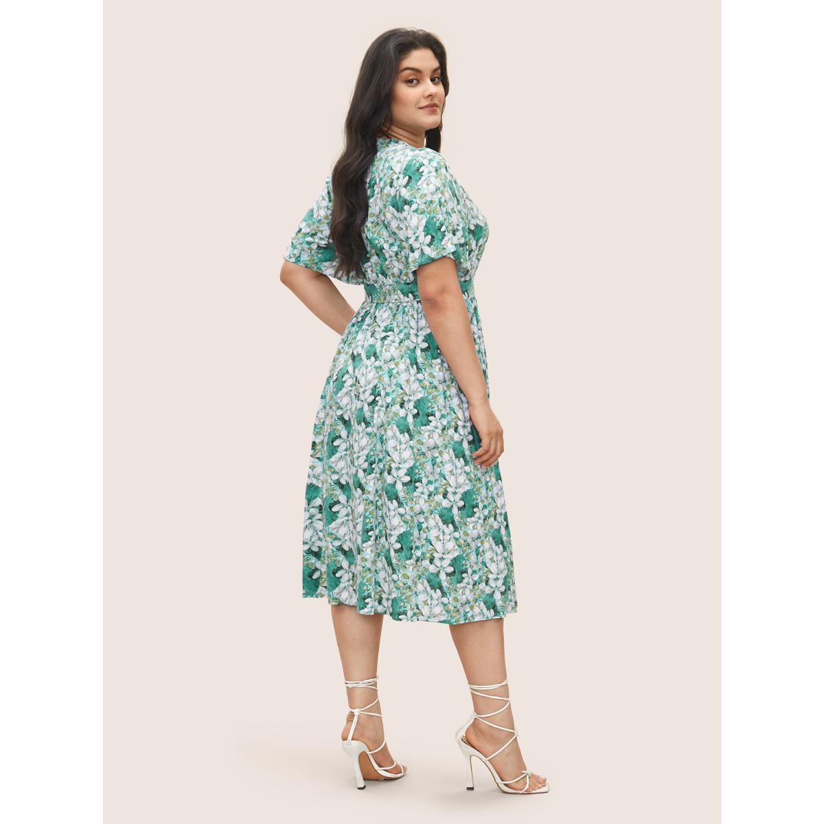 Plus Size Floral Print Notched Belted Midi Dress Turquoise Women Elegant Belted Flat collar with V-notch Short sleeve Curvy Midi Dress BloomChic 22-24/3X Product Image