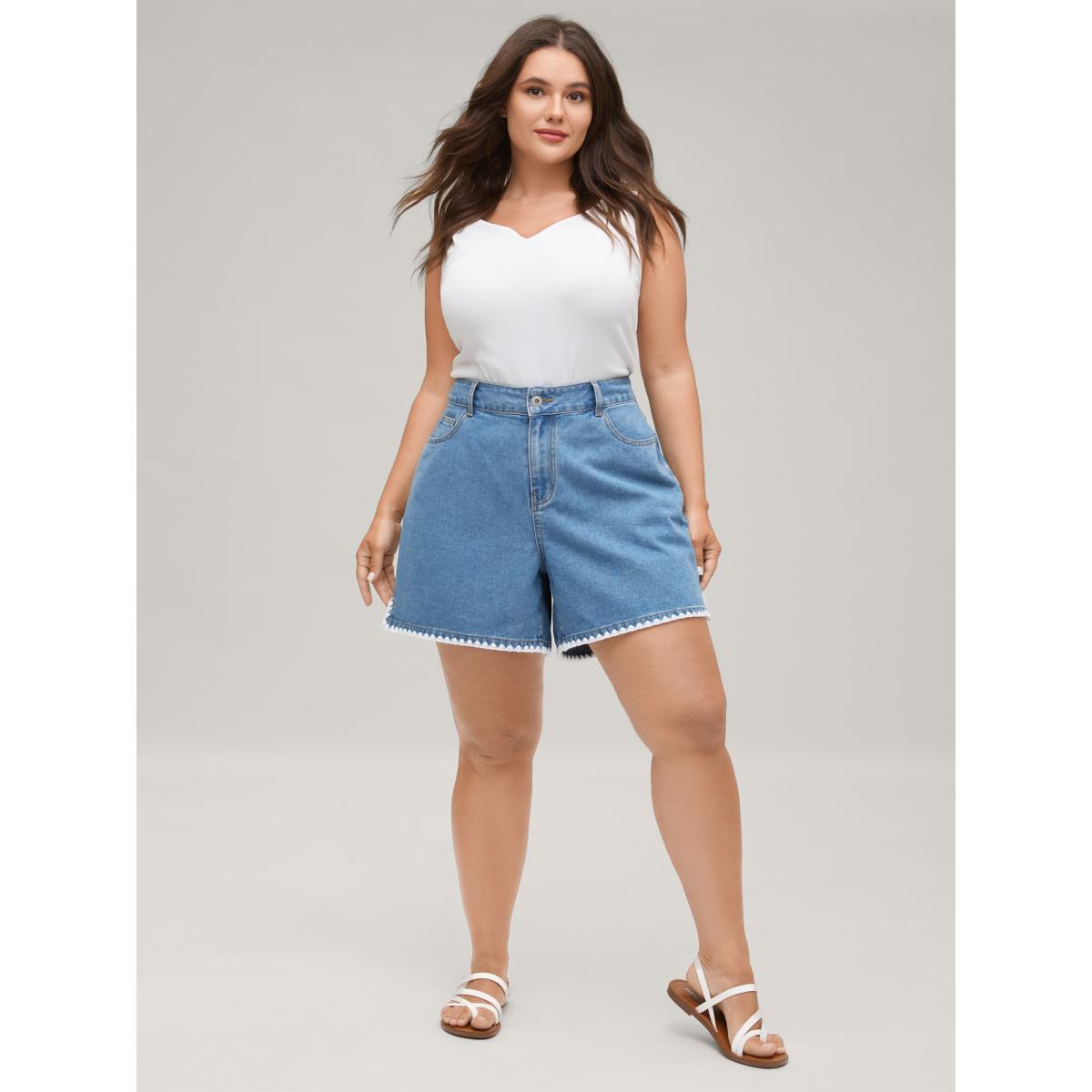 Plus Size Embroidered Hem Wide-Leg Denim Shorts Women Midblue No stretch Vacation Slanted pocket Resort Denim Shorts BloomChic 24/3X Product Image