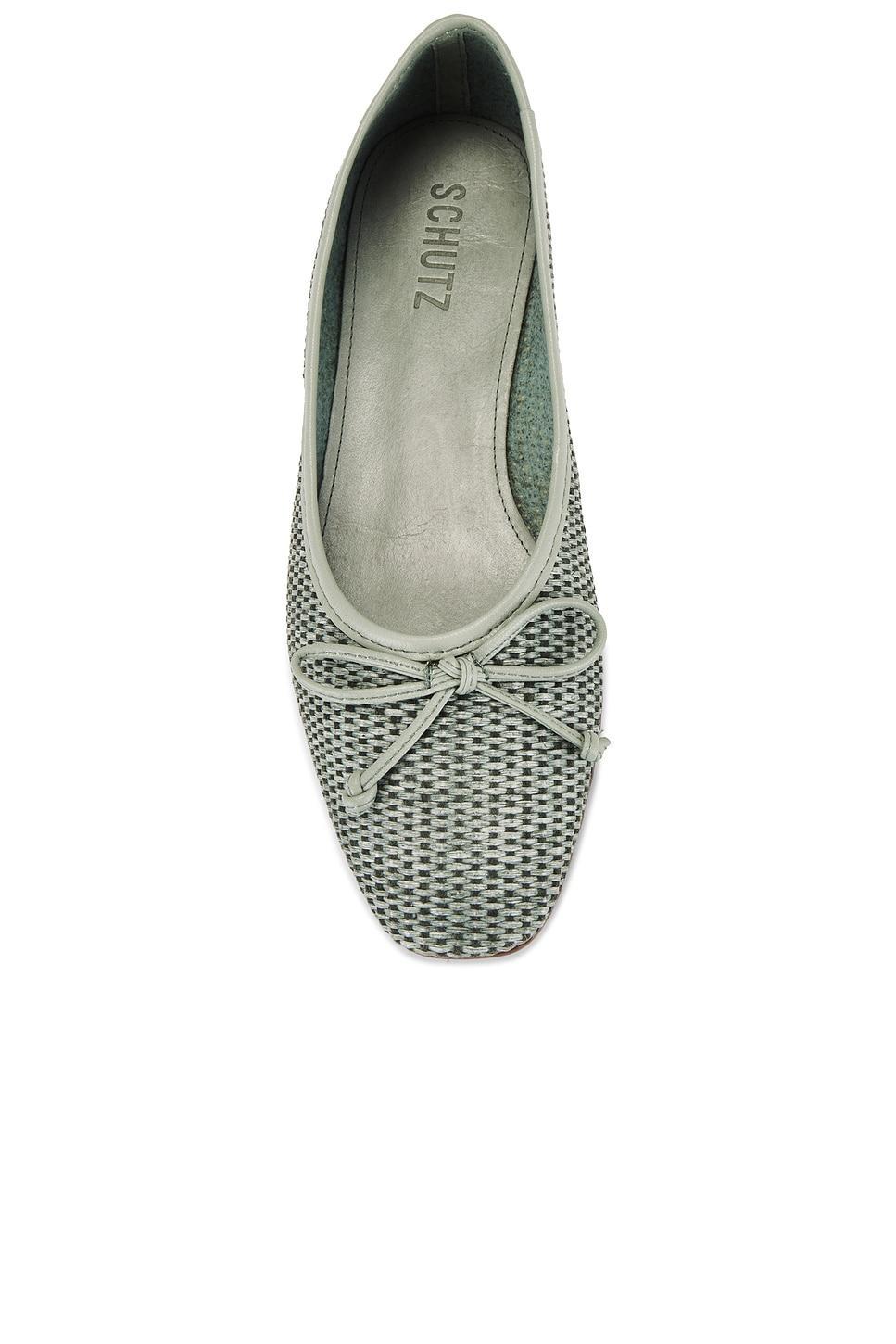 Arissa Flat Schutz Product Image
