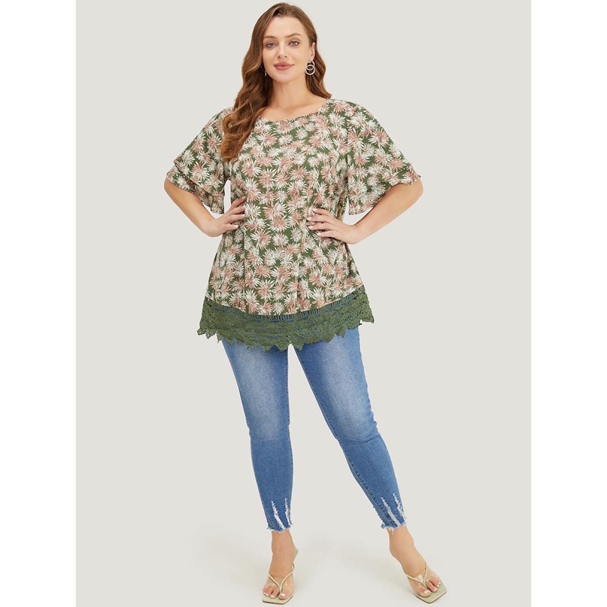 Plus Size Sage Plant Print Tiered Sleeve Lace Hem Blouse Women Vacation Short sleeve Round Neck Dailywear Blouses BloomChic 28/5X Product Image