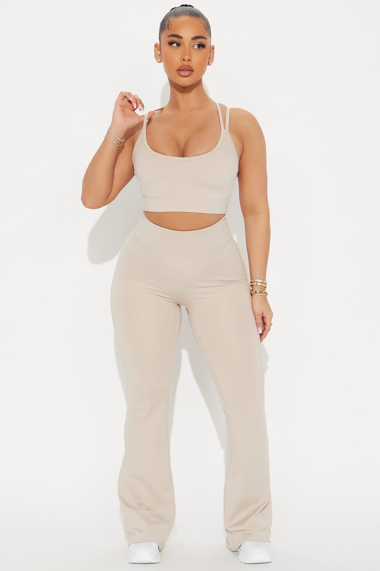 Pirouette Elevate Sports Bra - Light Taupe Product Image