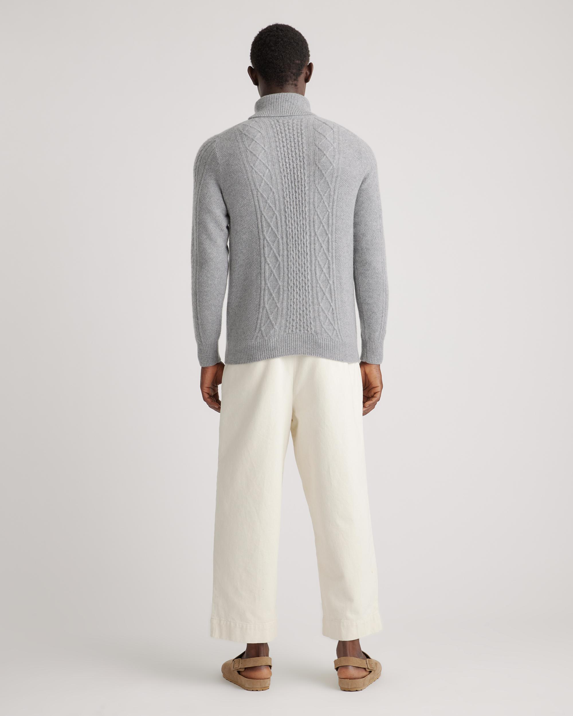 Quince | Men's Mongolian Cashmere Cable Turtleneck Sweater Size XL Product Image