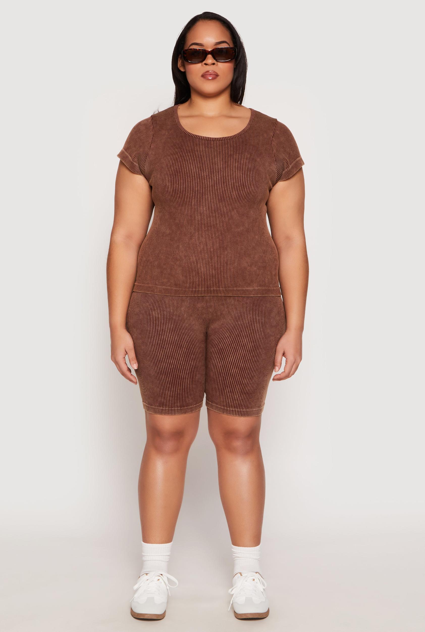 Womens Plus Size Seamless Mineral Wash Biker Shorts Product Image
