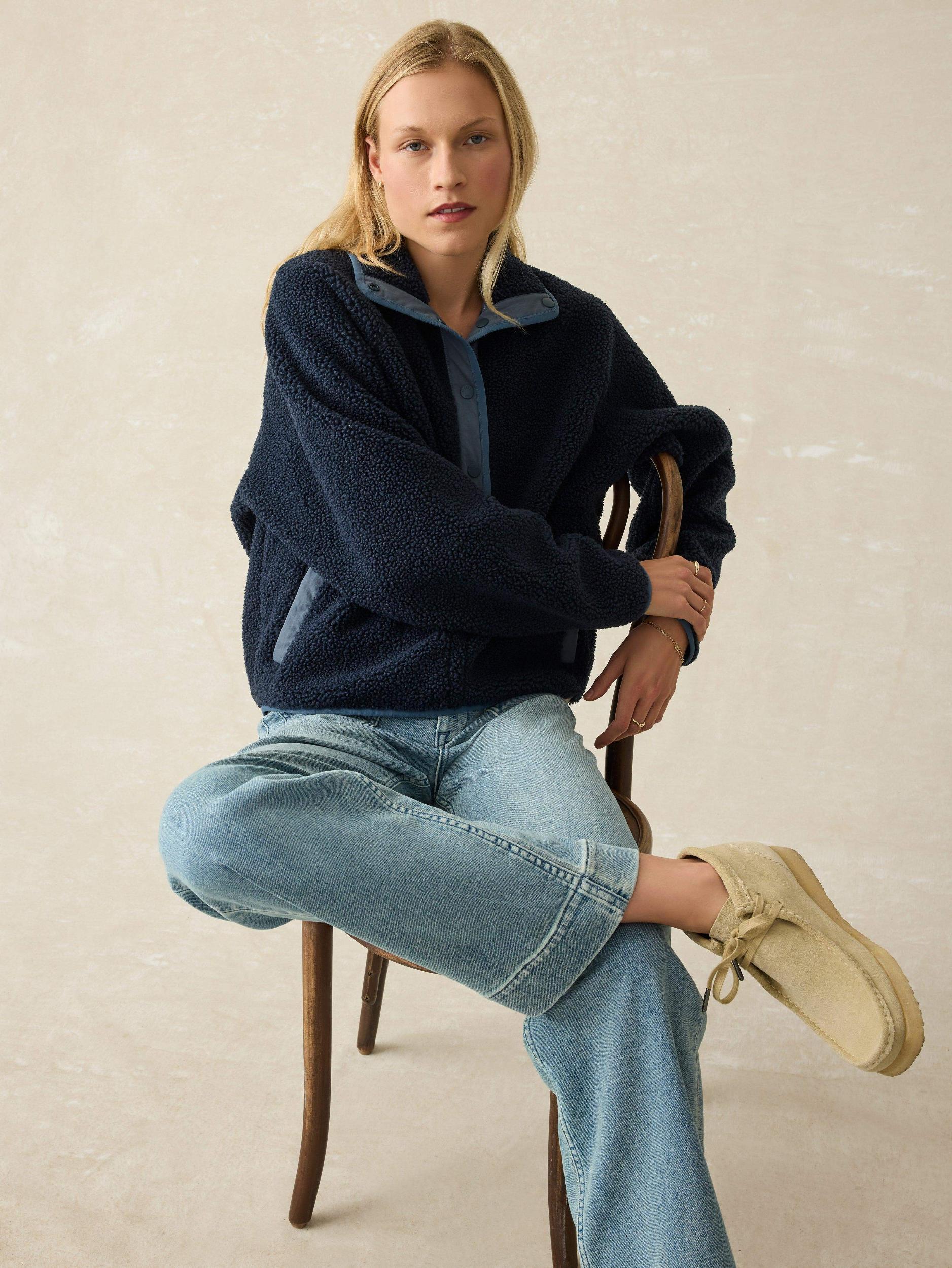 Fireside Fleece Popover - Dark Sapphire Female Product Image