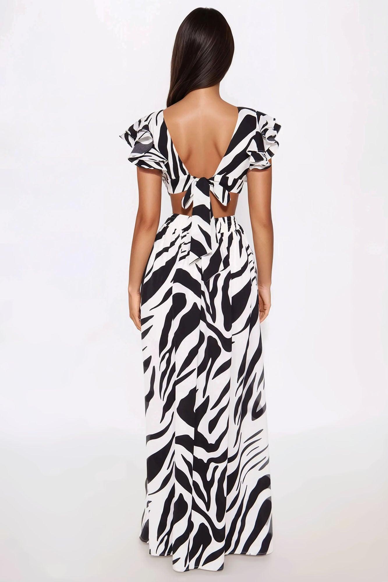 Island Cruise Printed Maxi Dress - Black/White Product Image