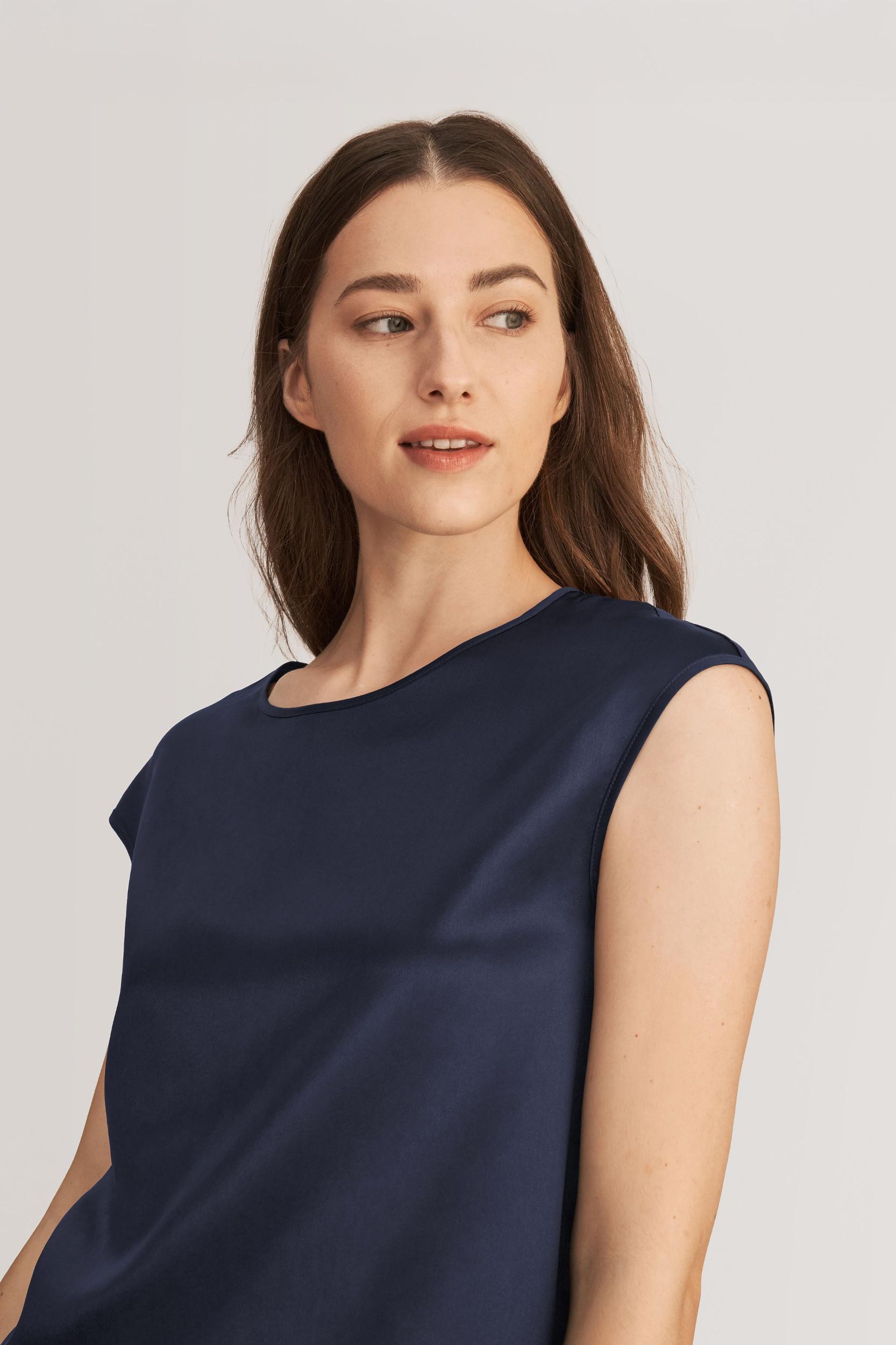 Basic Cap Sleeves Silk Tee Product Image